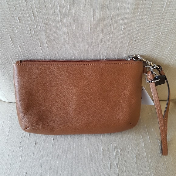 NWT Coach Wristlet Tan - Picture 2 of 3